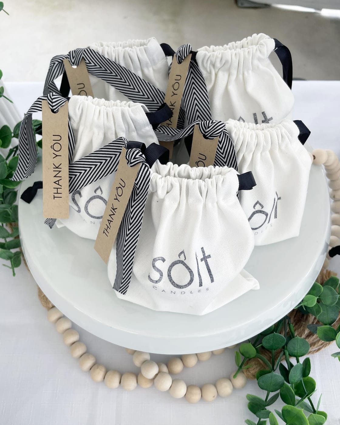 Sôlt canvas gift bags with thank-you tags
